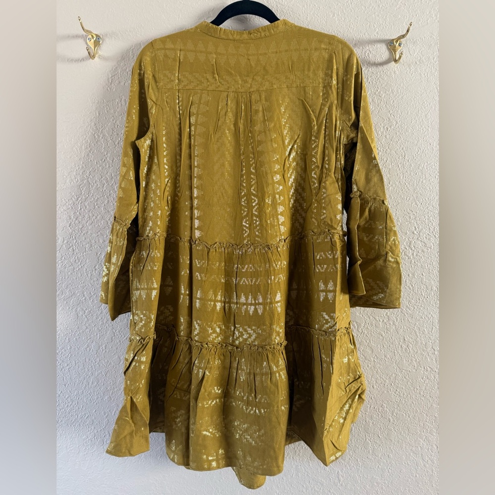 NWT Elan Clara Tiered Babydoll Dress Size S Metallic Gold Mustard Boho Bell Slv - Picture 6 of 8